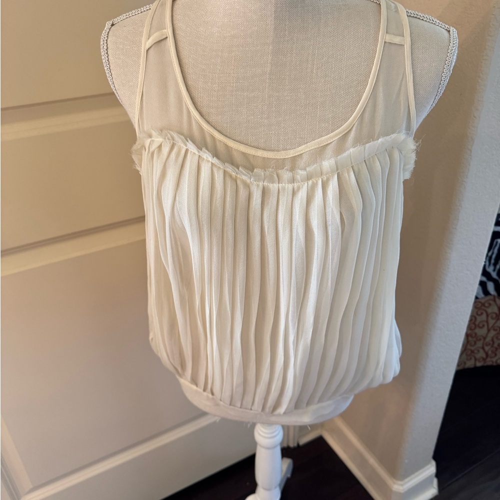 Miss Closet Cream Pleated Sheer Scoop Neck Tank